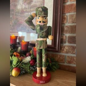 ❤️ Rare 14" Army Wooden Nutcracker